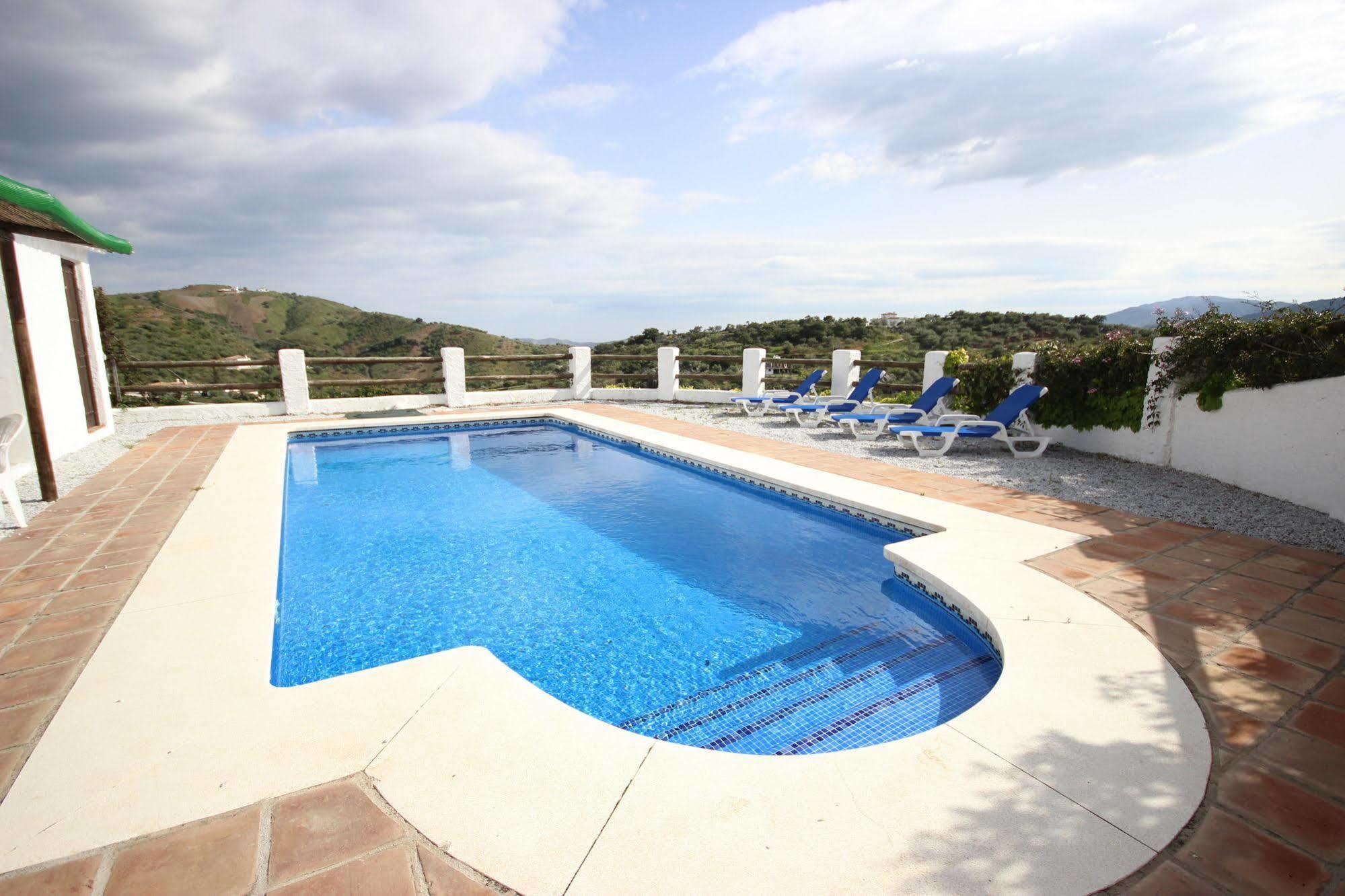 Casas De Cantoblanco Vinuela Ngoại thất bức ảnh