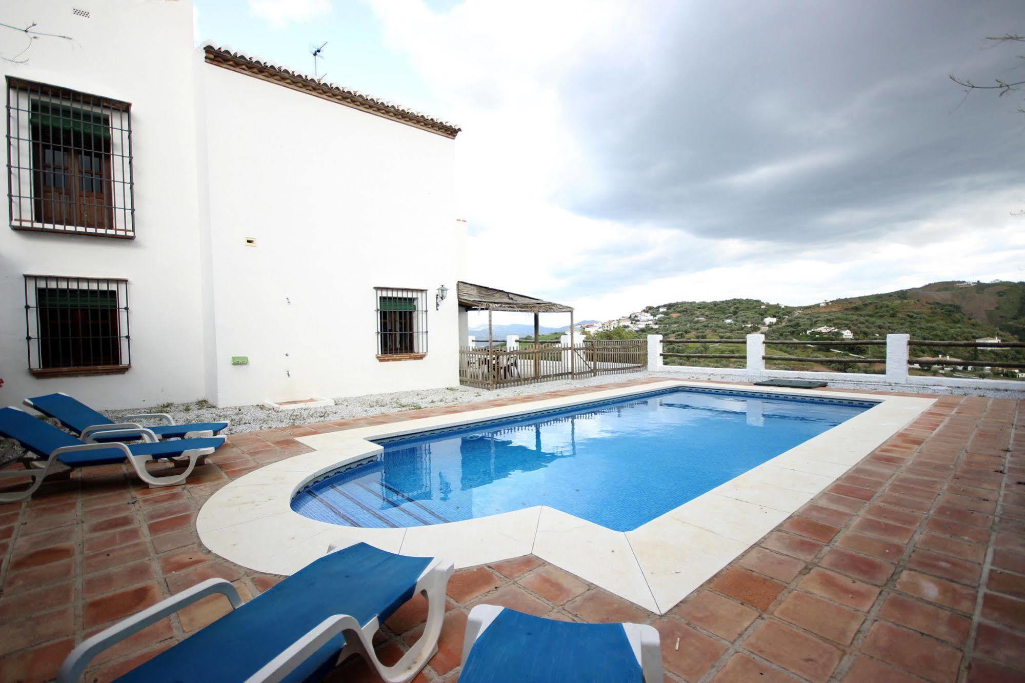 Casas De Cantoblanco Vinuela Ngoại thất bức ảnh